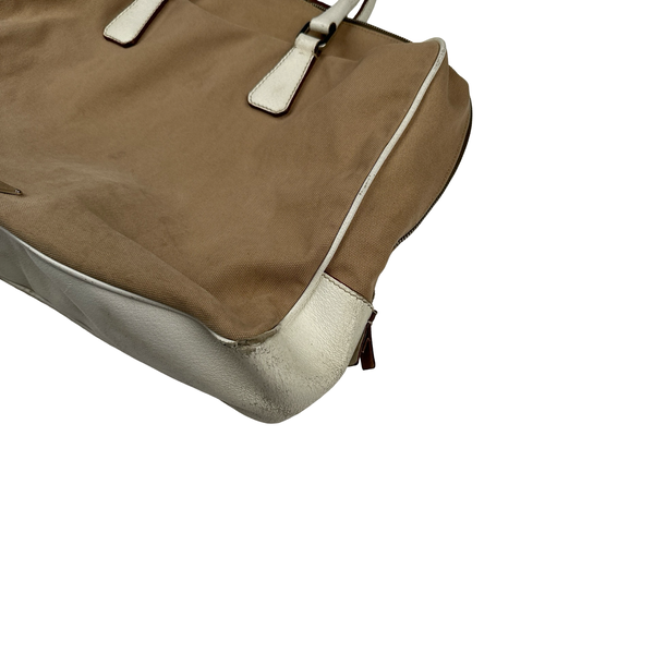 Prada Beige Women's Zipped Handbag