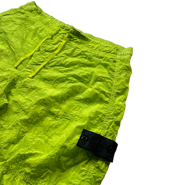Stone Island Shadow Project 2022 Green Waffle Print Econyl Nylon Metal Shorts - XL