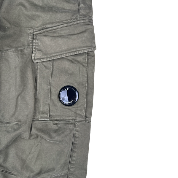 CP Company Khaki Ergonomic Fit Cargo Trousers - 30”