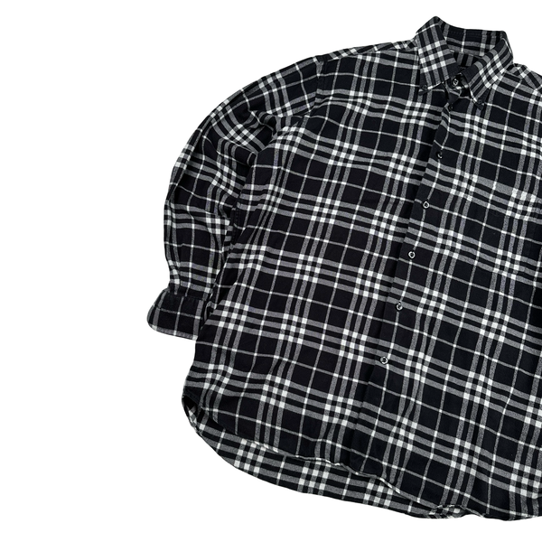 Burberry Check Flannel Buttoned Shirt - Large