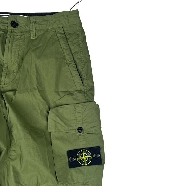 Stone Island 2022 Green LO Fit Cargo Trousers - 30"