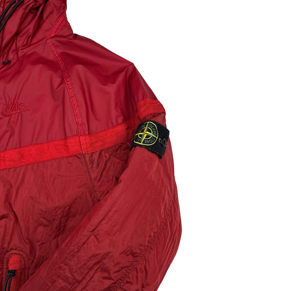 Stone Island x Nike Red Mussola Gommata Nylon Metal Jacket - Medium