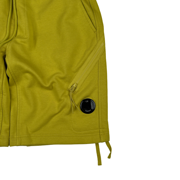 CP Company Green Cotton Lens Viewer Shorts - Small