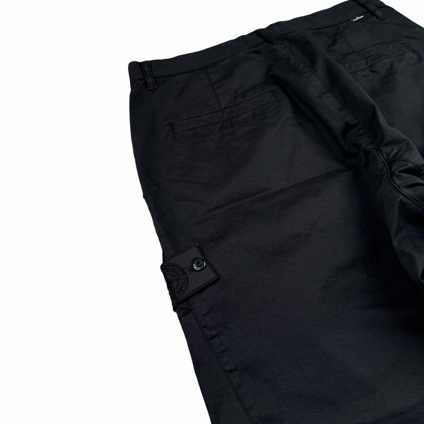 Stone Island 2021 Shadow Project Mesh Cargo Shorts - XL