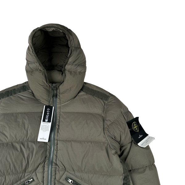Stone Island 2024 Khaki Seamless Tunnel Nylon Down TC - Large
