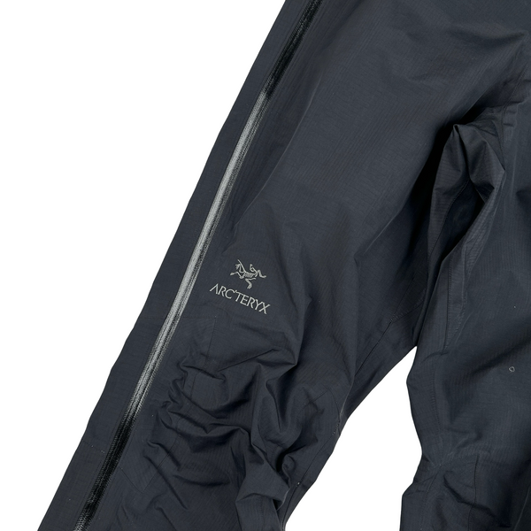 Arcteryx Black Gore-Tex XCR Lightweight Shell Trousers - Large
