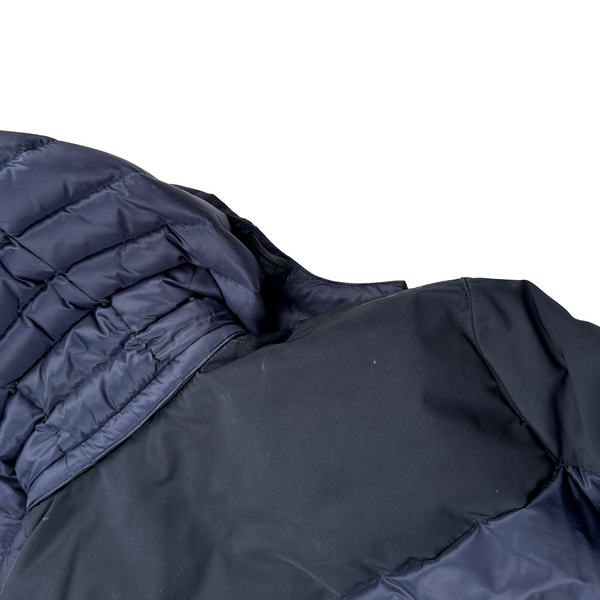 Burberry Navy Down Filled Hooded Puffer Jacket - Medium