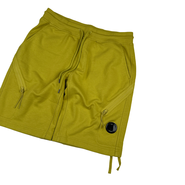 CP Company Green Cotton Lens Viewer Shorts - Small