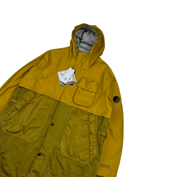 CP Company Yellow Gore-Tex Infinium Waterproof Lens Viewer Jacket - XXL