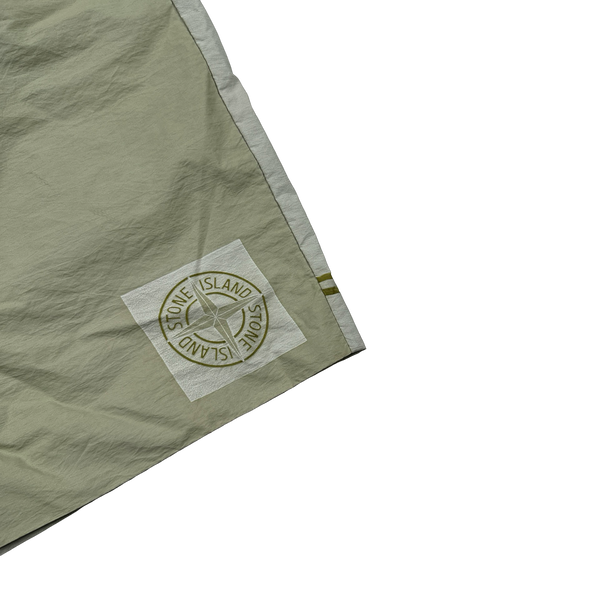 Stone Island 2019 Sage Green Tela Placcatta Compass Summer Shorts - 28"