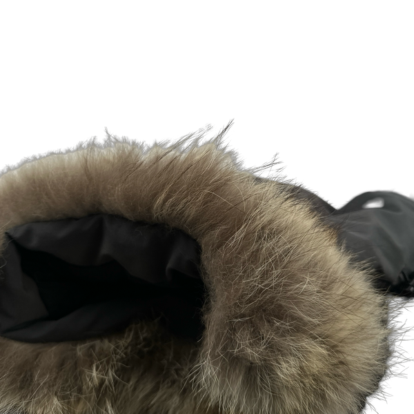Canada Goose Charcoal Chilliwack Coyote Fur Hood Puffer - Medium