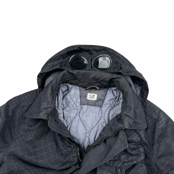 CP Company Black M Bossed Quilted Goggle Jacket - Medium