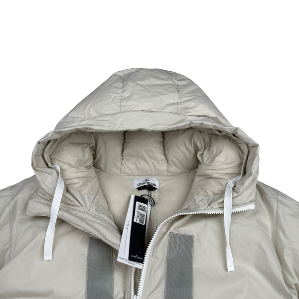 Stone Island 2023 Marina Cream Reflective Strips Puffer Rubber Wax Poplin Down S.I. Marina Jacket - XXL