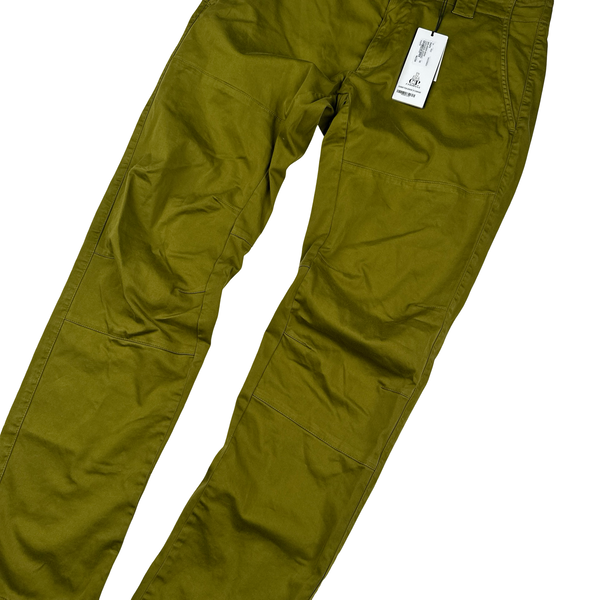 CP Company Pine Green Ergonomic Fit Cargo Trousers - Medium