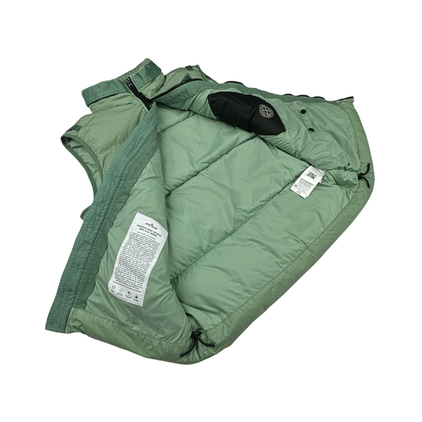 Stone Island 2022 Green Naslan Light Watro Down-TC Gilet - Medium