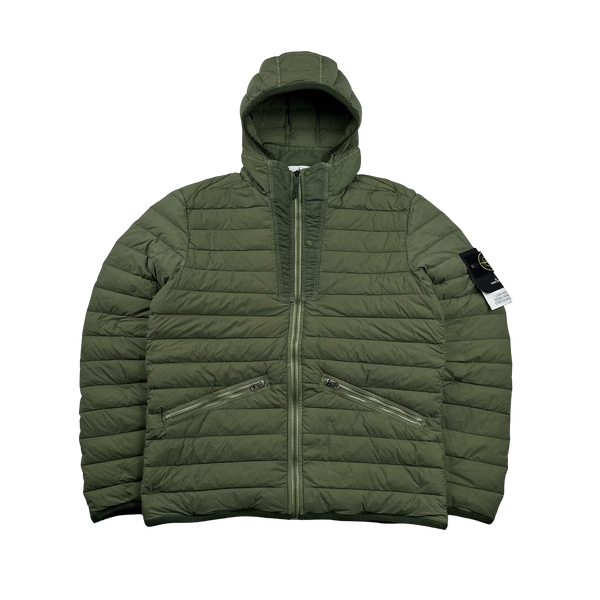 値下げ不可STONE  LOOM WOVEN DOWN Size L Stone Island Men's Loom Woven Recycled Duck Down Funnel Neck Short