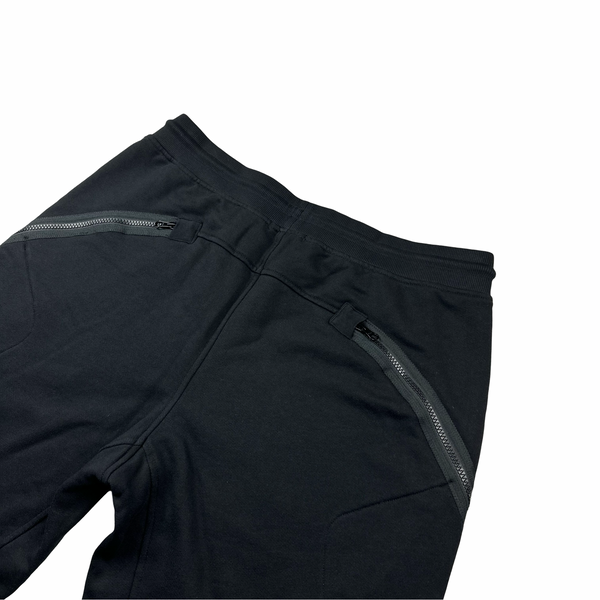 CP Company Black Cotton Fleece Shorts - Large