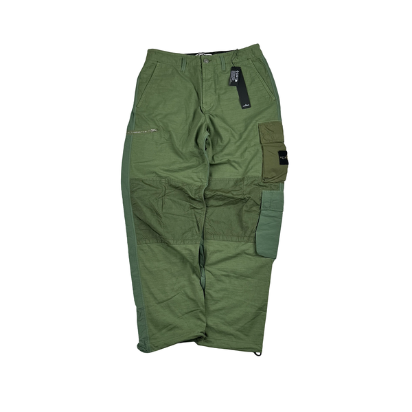 Stone Island 2023 Loose Fit Cargos Green Twill TC Trousers - Small & Medium
