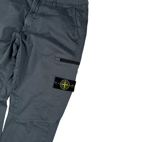 Stone Island 2018 Grey Regular Tapered Trousers - 34"