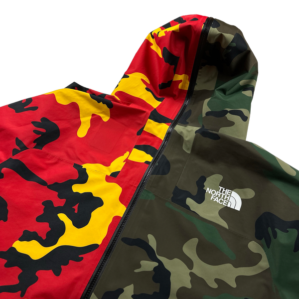 Supreme X North Face Split Camo Spellout Goretex Waterproof Jacket - XXL