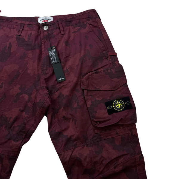 Stone Island x Supreme 2022 Ice Camo Cargo Trousers - 36"
