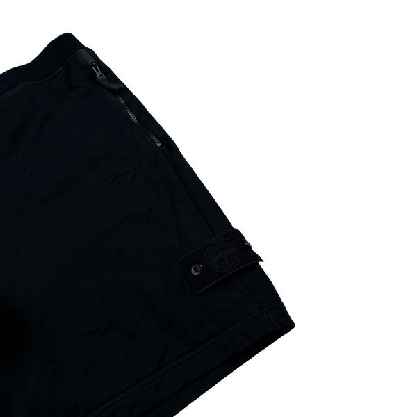 Stone Island 2024 Shadow Project Cargo Shorts - Large