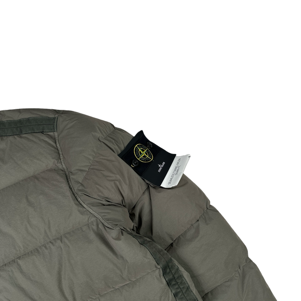 Stone Island 2024 Khaki Seamless Tunnel Nylon Down TC - Large