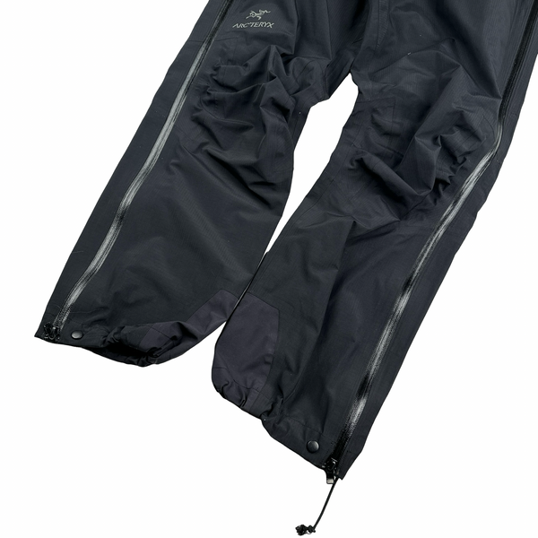 Arcteryx Black Gore-Tex XCR Lightweight Shell Trousers - Large