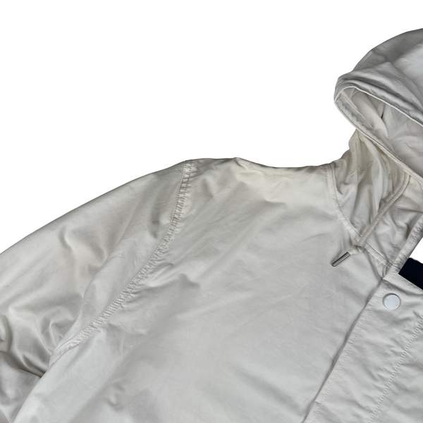 Fred Perry White Lightweight Long Fishtail Jacket - Large