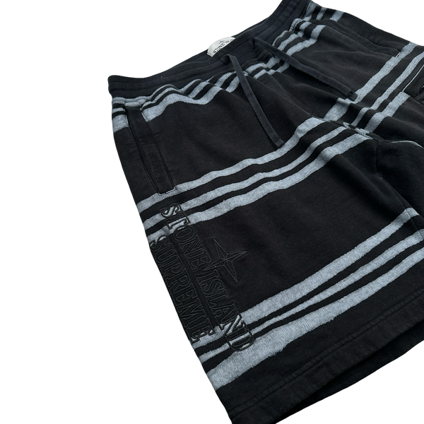 Stone Island x Supreme 2020 Striped Spellout Cotton Shorts - Small