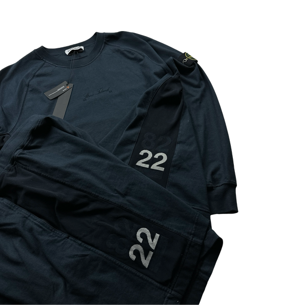 Stone Island 2022 Navy 82/22 40th Anniversary Jumper Short Set - Large