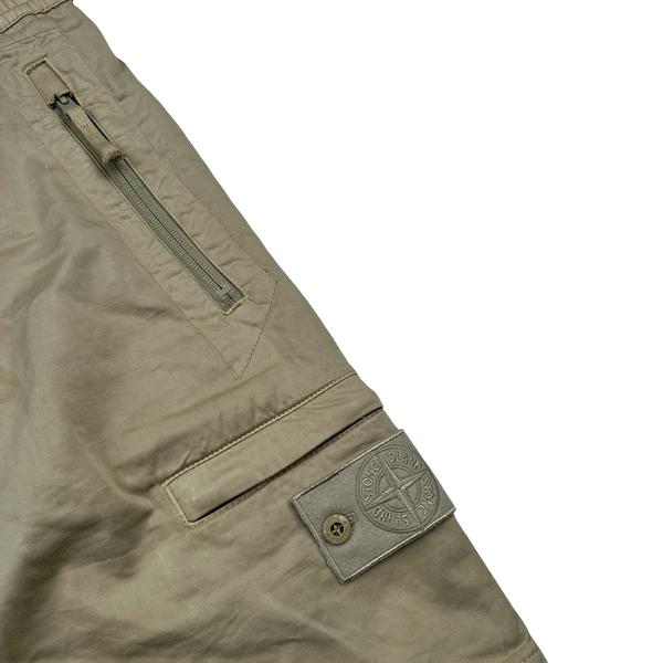 Stone Island 2021 Tan Ghost Comfort Fit Shorts - 32"