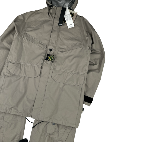 Stone Island 2020 Tan Center Badge Ripstop Goretex Paclite Two In One Trouser Jacket - Large