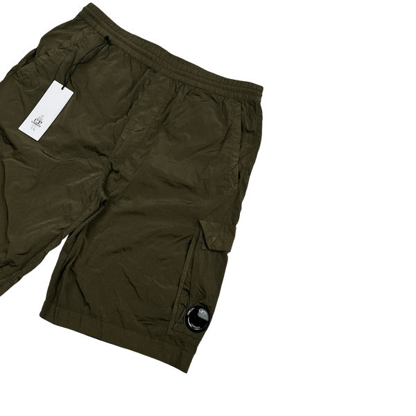CP Company Khaki Green Chrome Lens Viewer Cargo Shorts - Medium