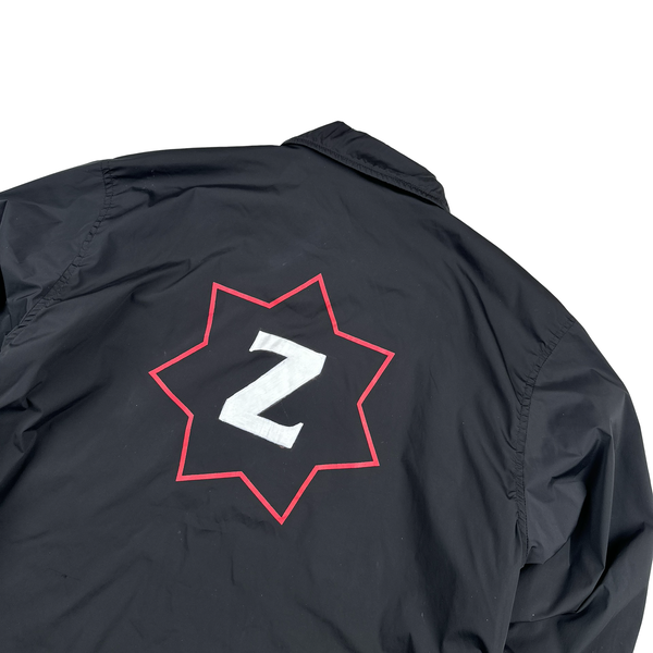 CP Company X GFoot Black Buttoned Lightweight Graphic Lining Z Spellout Lens Viewer Jacket - XL