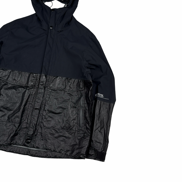 CP Company Goretex Infinium Waterproof Parka Jacket - Medium