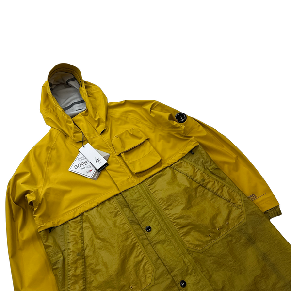 CP Company Goretex Infinium Waterproof Parka Jacket - Large