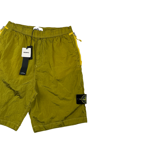 Stone Island 2023 Yellow Nylon Metal Econyl Shorts - Medium