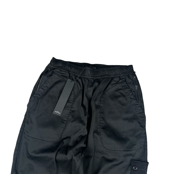 Stone Island 2022 Black Ghost Cargo RE T Trousers - 30"