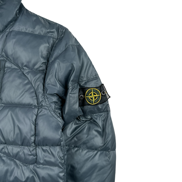 Stone Island 2008 Mesh Badge Blue Down Filled Spellout Jacket - Medium