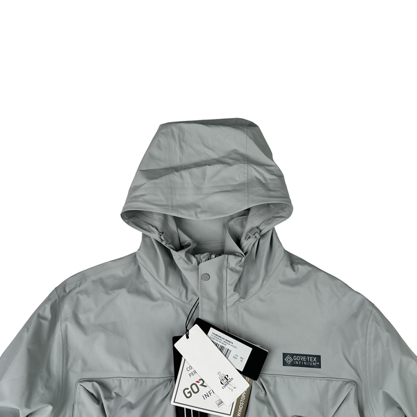 CP Company Grey Gore-tex Infinium Metropolis Multi Pocket Jacket - Large