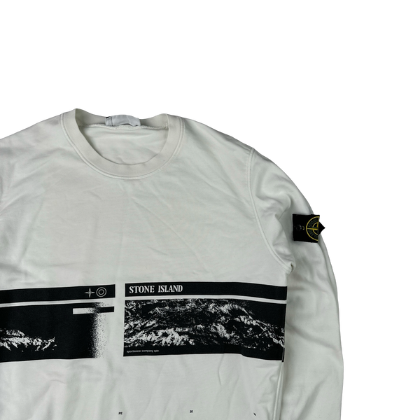Stone Island 2020 White Crewneck Graphic Sweatshirt - Large