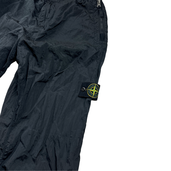 Stone Island 2023 Black Loose Fit Nylon Cargo Trousers - Small
