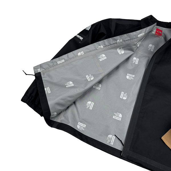 Supreme X North Face Black Spellout Summit Series Waterproof Jacket - Small