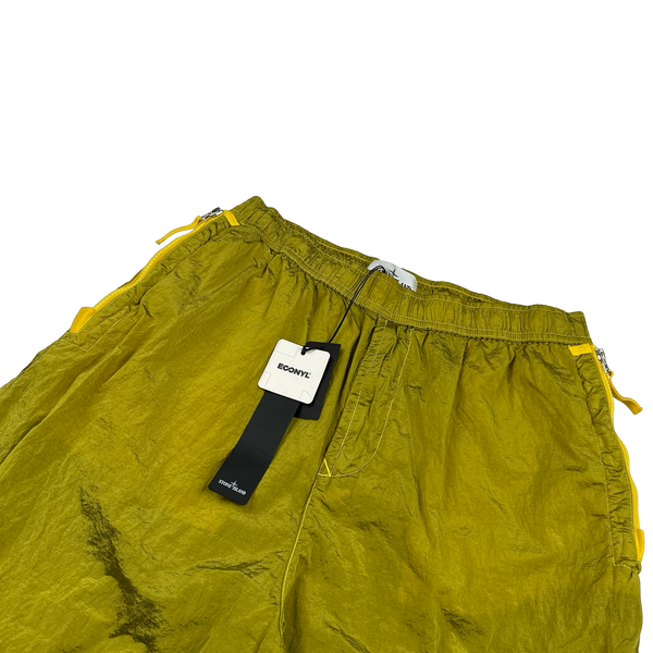 Stone Island 2023 Yellow Nylon Metal Econyl Shorts - Medium