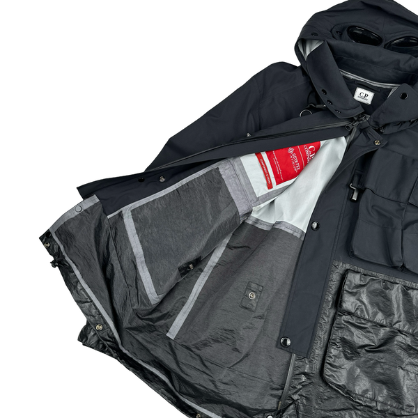 CP Company Goretex Infinium Waterproof Parka Jacket - Small