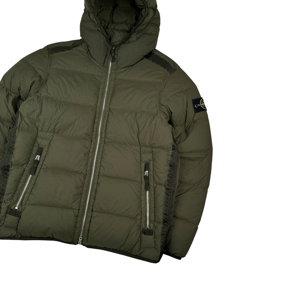 Stone Island 2023 Khaki Seamless Tunnel Nylon Down TC - Small