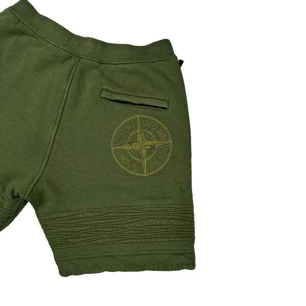 Stone Island 2022 Green Compass Thick Cotton Shorts - Medium