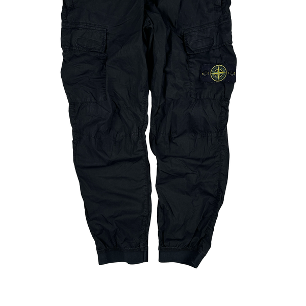 Stone Island 2021 RE-T Black Regular Tapered Cargo Trousers - 32"