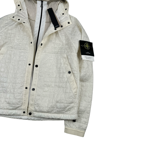 Stone Island 2025 White Garment Dyed Crinkle Reps Knitted Hood NY Quilted TC Jacket - Large